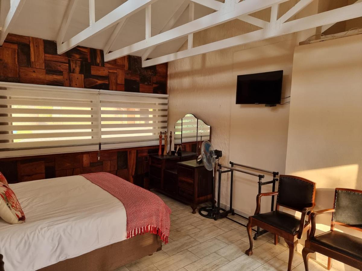 Jochem Inn Rietvalleirand ภายนอก รูปภาพ